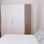 Cozy Apartment At Via Dei Tribunali
